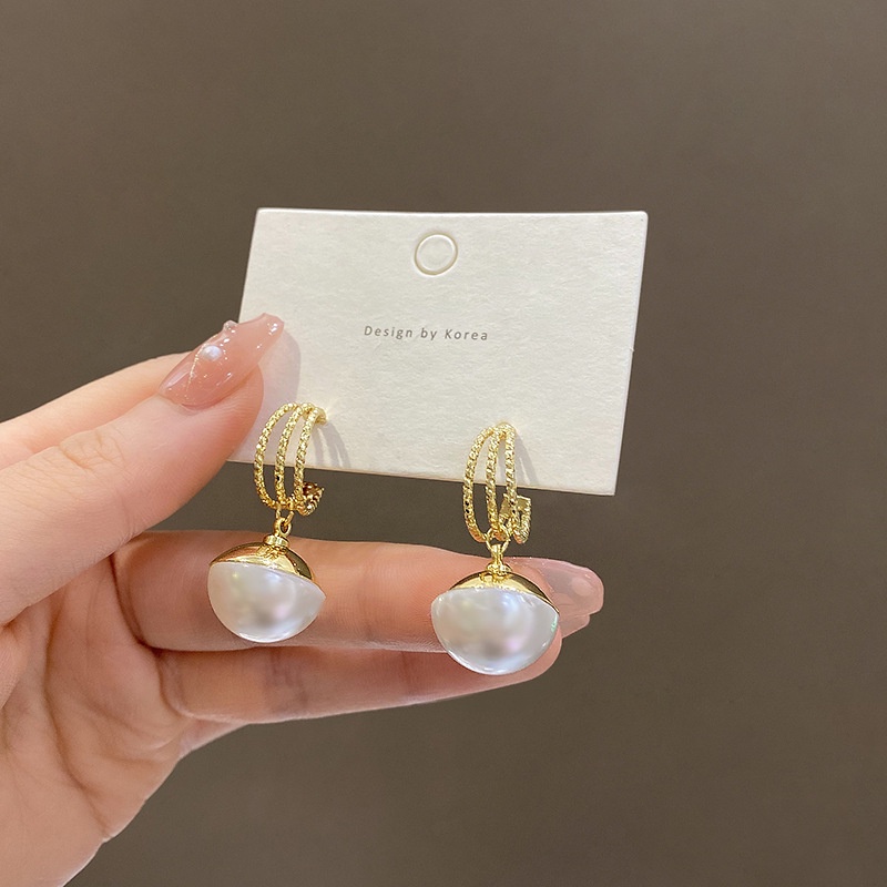 Anting Bentuk C Multilayer Aksen Mutiara Gaya Retro