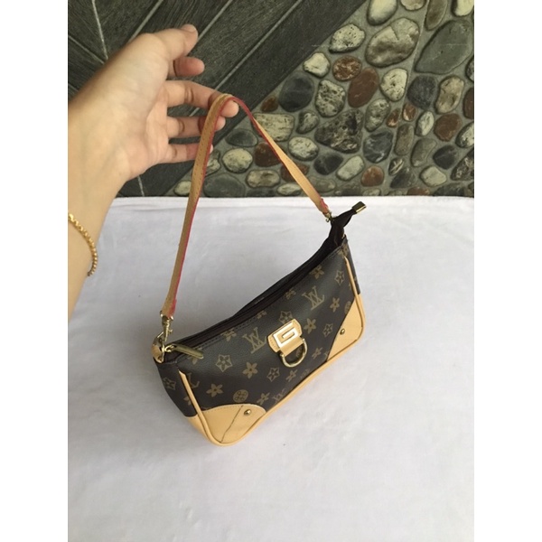 Shoulder bag alaLV | Tas ketek mini | preloved