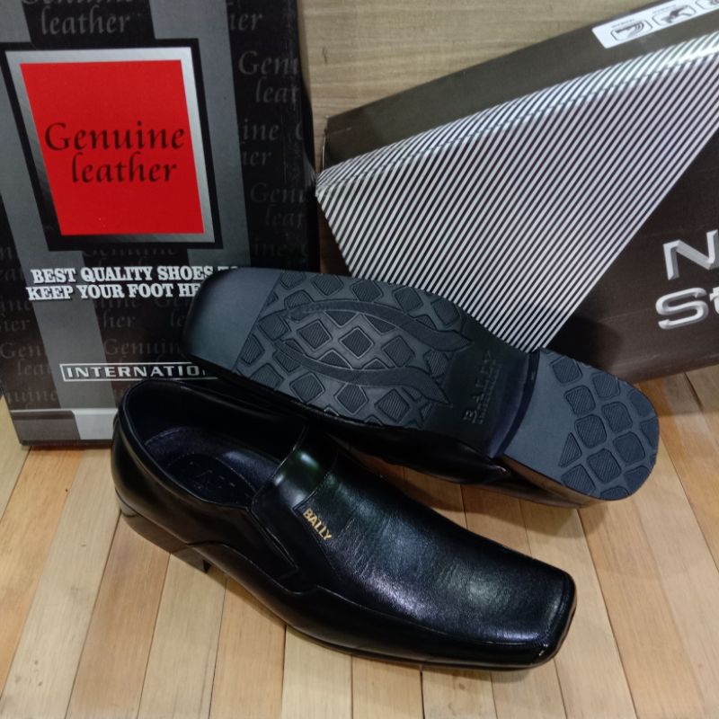 sepatu pantofel kulit asli pria BALLY "4102" Hitam ORIGINAL.PANTOFEL PRIA KUALITAS EKSPOR.