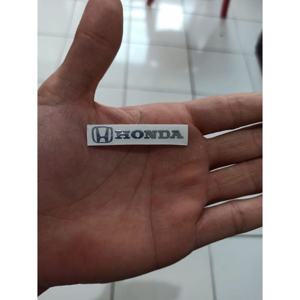 Stiker Emblem Silver Premium Quality cocok di semua permukaan datar