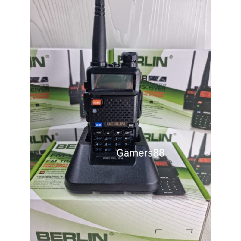 HT BERLIN FM-V6R Dual Band VHF-UHF Handy Talkie