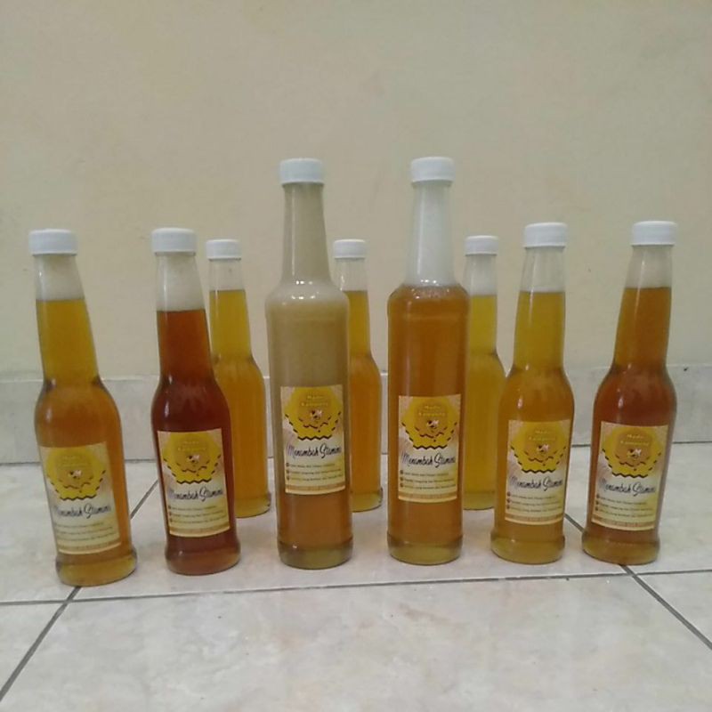 

MADU KAMPUNG. MADU ASLI 100% (DIAMBIL DARI PETERNAK KAMPUNG)