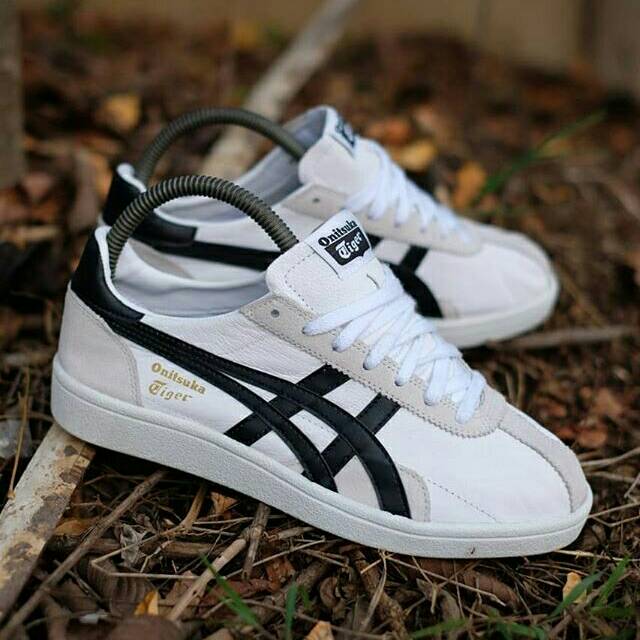 Onitsuka Tiger Stripes