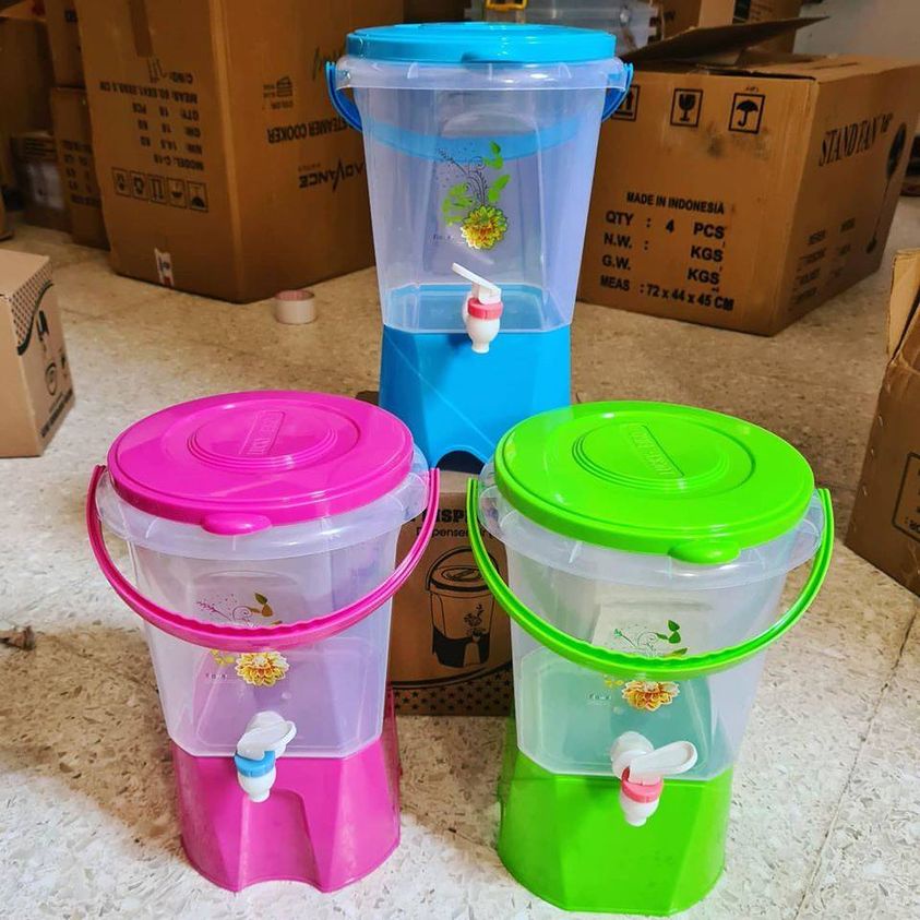 Dispenser 5 liter dengan Box Wadah Air Tempat Air Minum Portable Kran