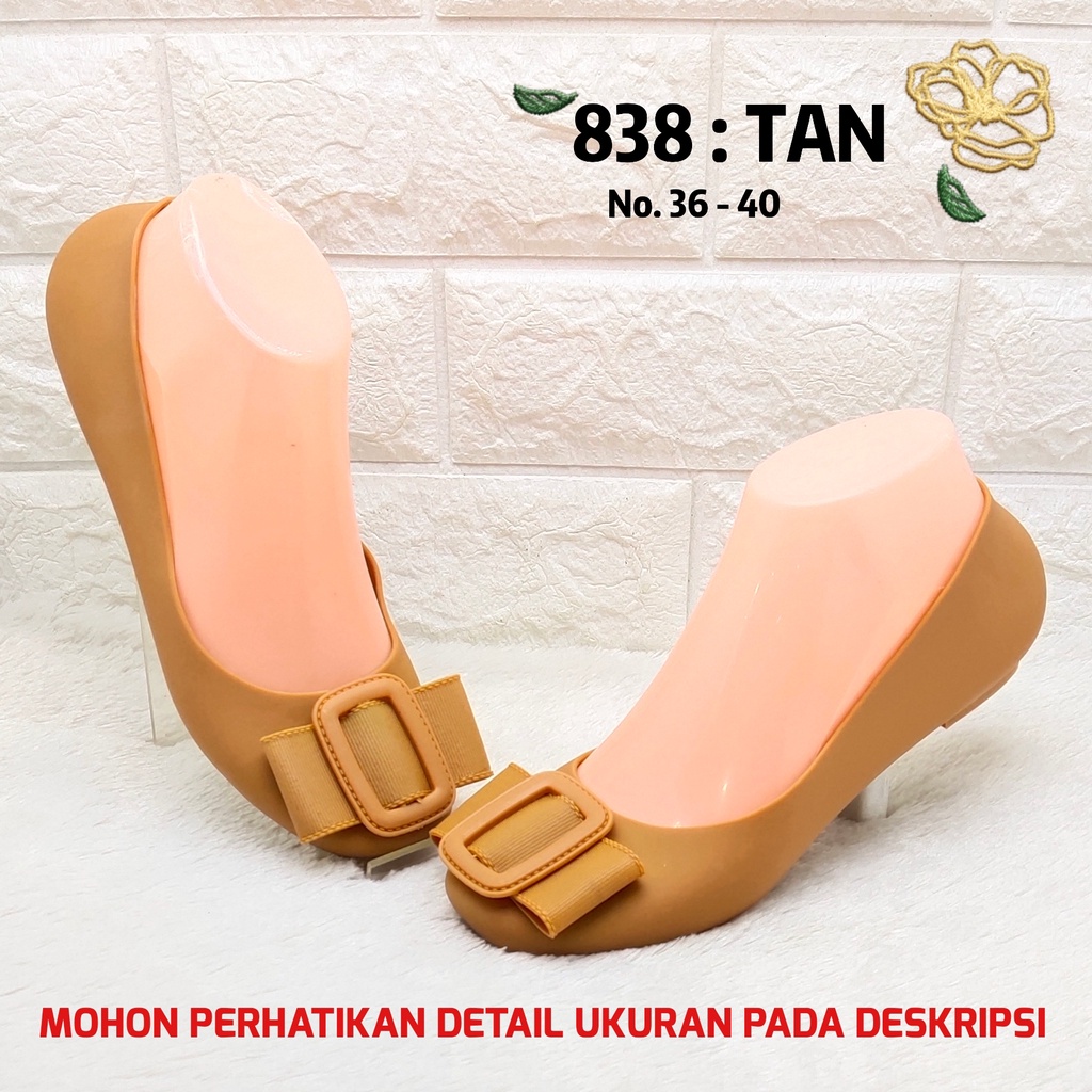 Sepatu kuliah perempuan 838 1 Sepatu balet karet impor wanita antiair SPTFW-Tan