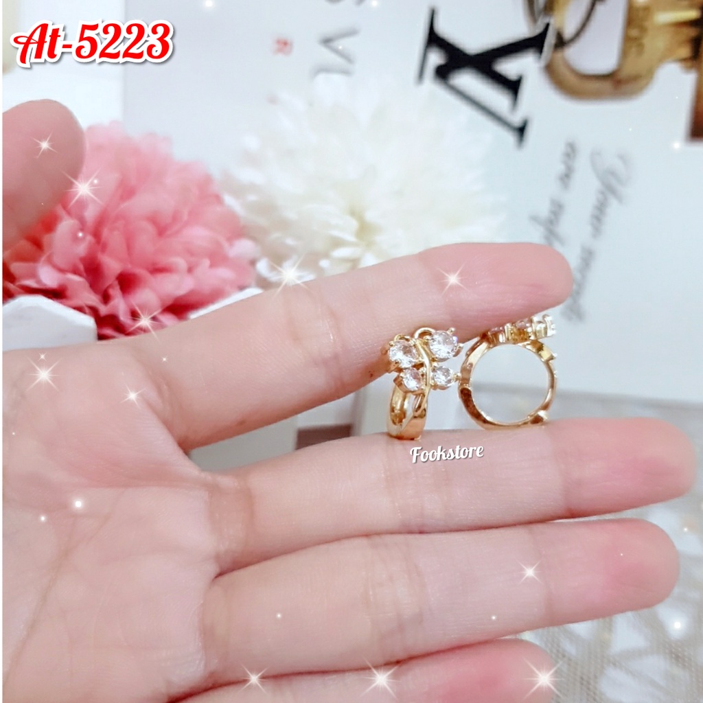 ANTING CLIP WANITA PERHIASAN Model KOREA/ANTI ALERGI