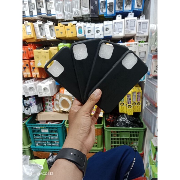 SLIM BLACK / SLIKON HITAM / SLIMMATE type (IPHONE)