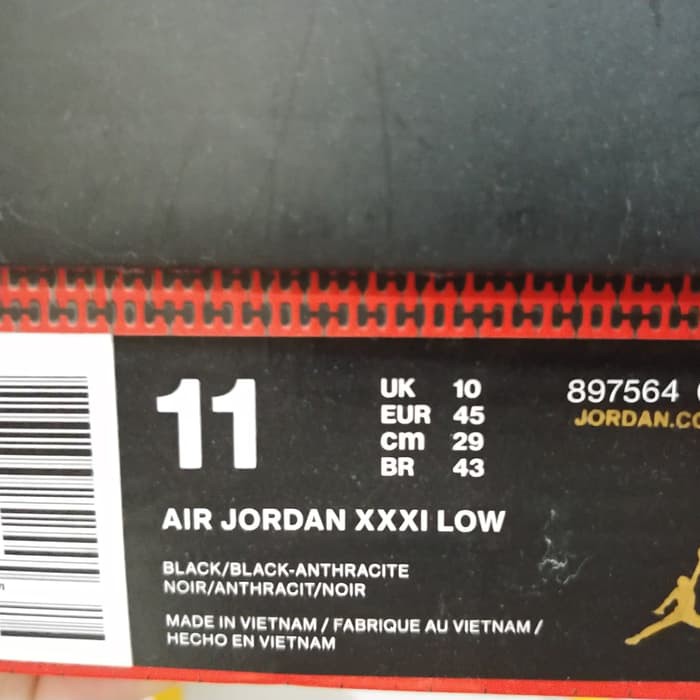 Jual  air jordan 32 low black mettalic  Murah