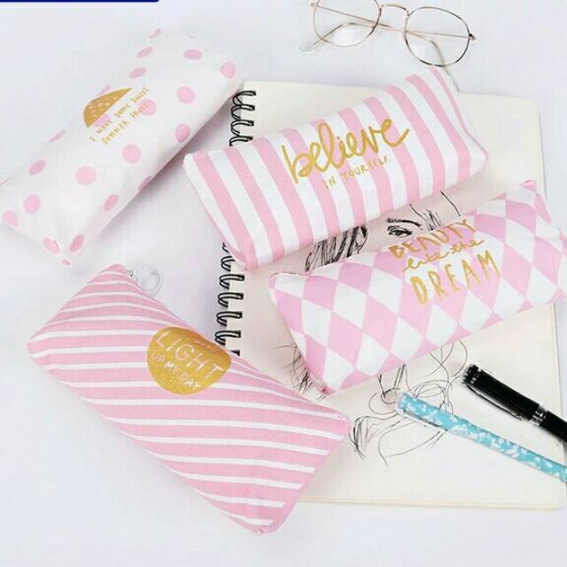 

Tempat pensil Pink series