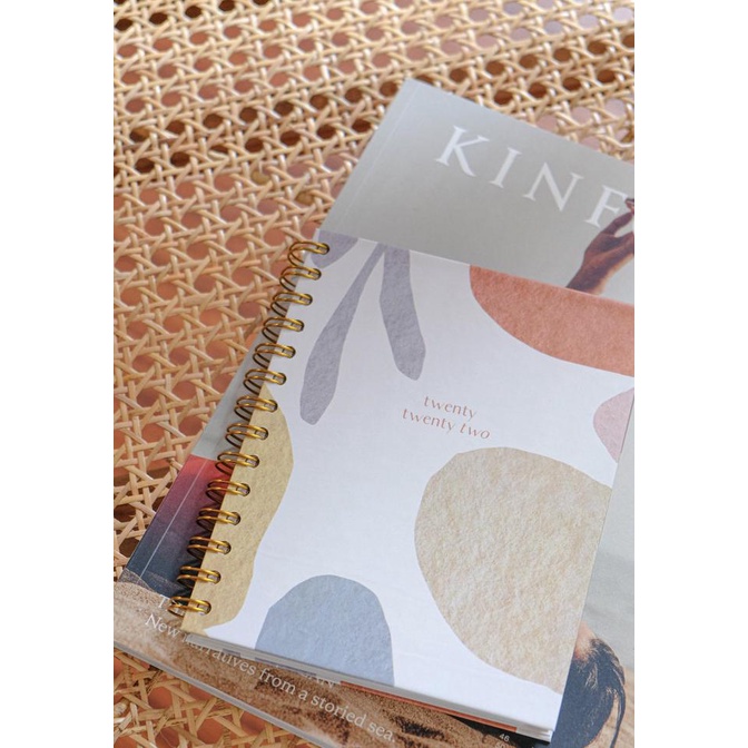 

Planner 2022: Weekly Agenda - Personalized Planner