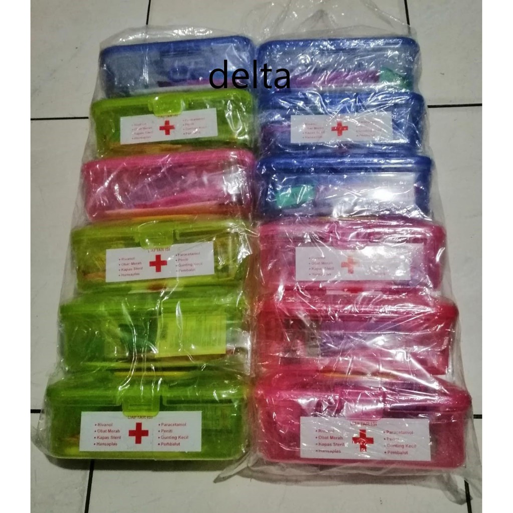 Kotak obat P3K mobil  box plastik warna