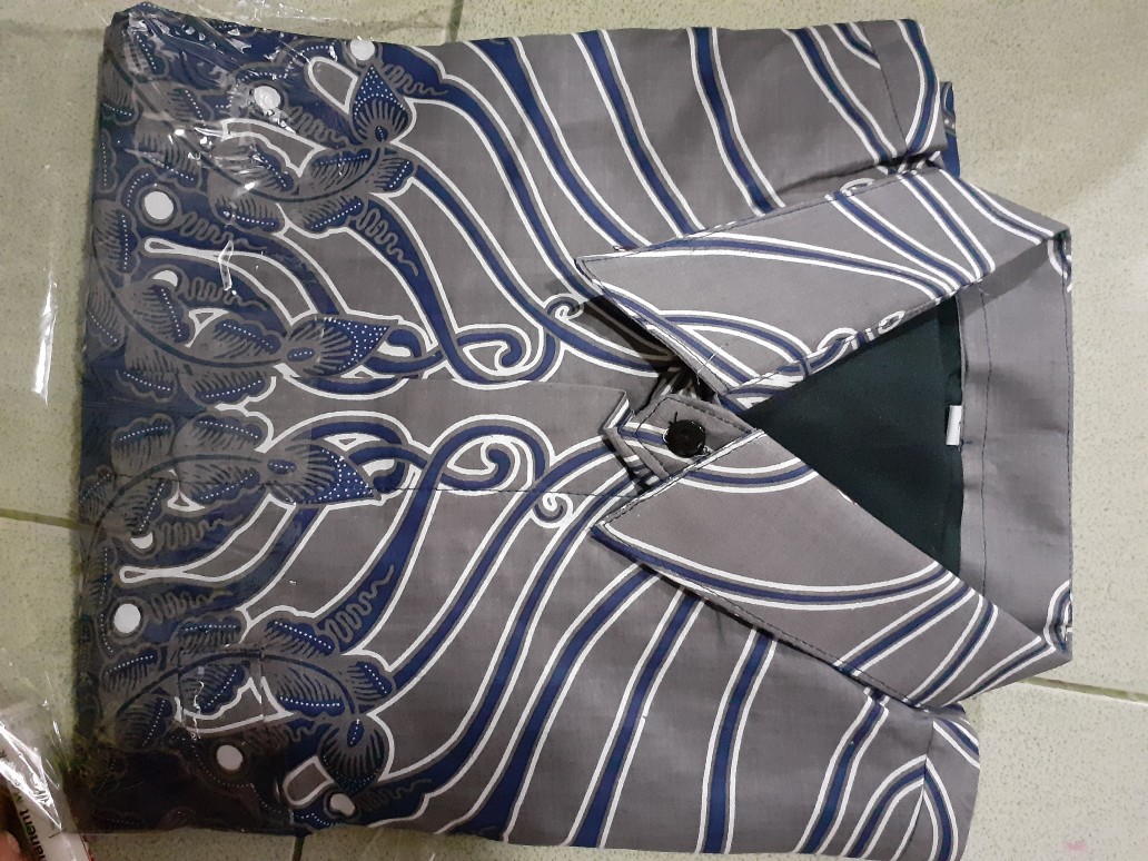 Peksi Wiyasa Biru Kemeja Batik Pria Full Furing Katun Primisima Eksklusif Batik Navy Dongker