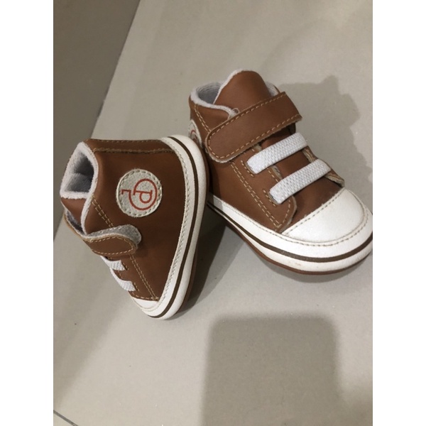 Preloved Sepatu Donatello Anak