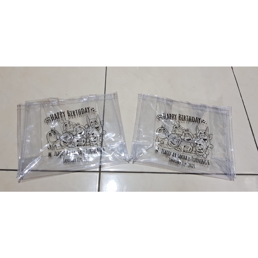 

Tas mika ukuran 25x20x10 (sablon 1sisi 1warna)