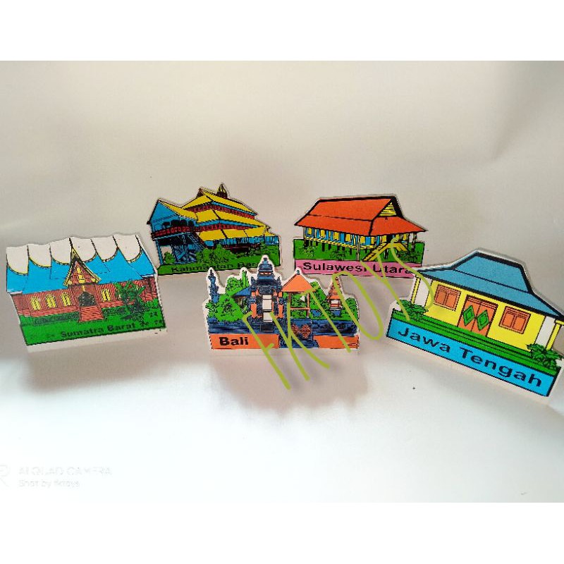 Maket berdiri rumah adat_alat peraga edukatif_mainan anak