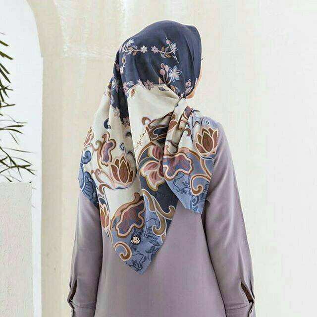 Shaheen Scarf Sahaba Heaven Lights X Bahjatina Premium Scarf