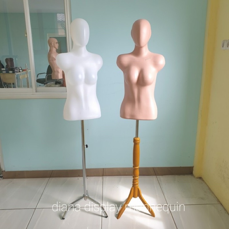 PATUNG MANEKIN BAJU TORSO WANITA DEWASA SETENGAH BADAN DENGAN KEPALA SET KAKI KAYU KAKI BESI