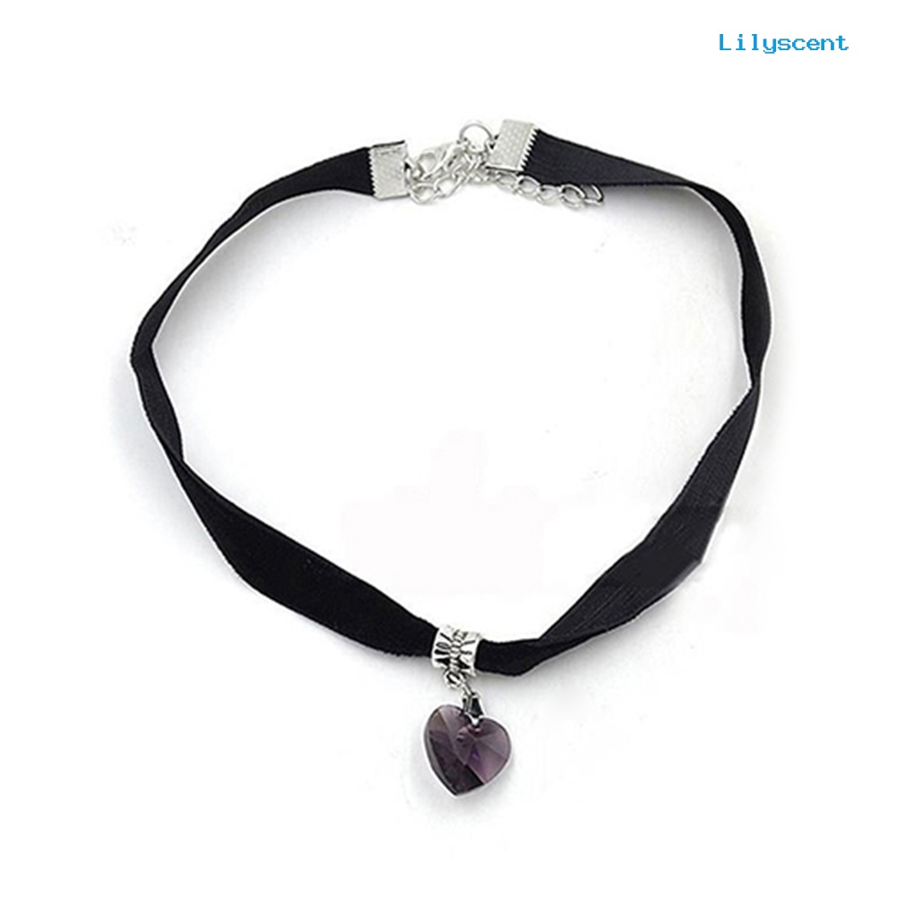 Kalung Choker Pendek Liontin Hati Aksen Berlian Imitasi Handmade Gaya Retro Gothic