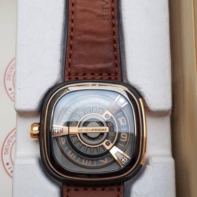 Jam Tangan Seven Friday