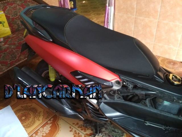 Skotlet merah metalik doff lebar 50cm