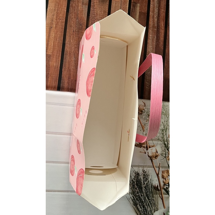 Tas Box Bag kue gulung permen Paper Bag Hampers valentine Kado PB 14