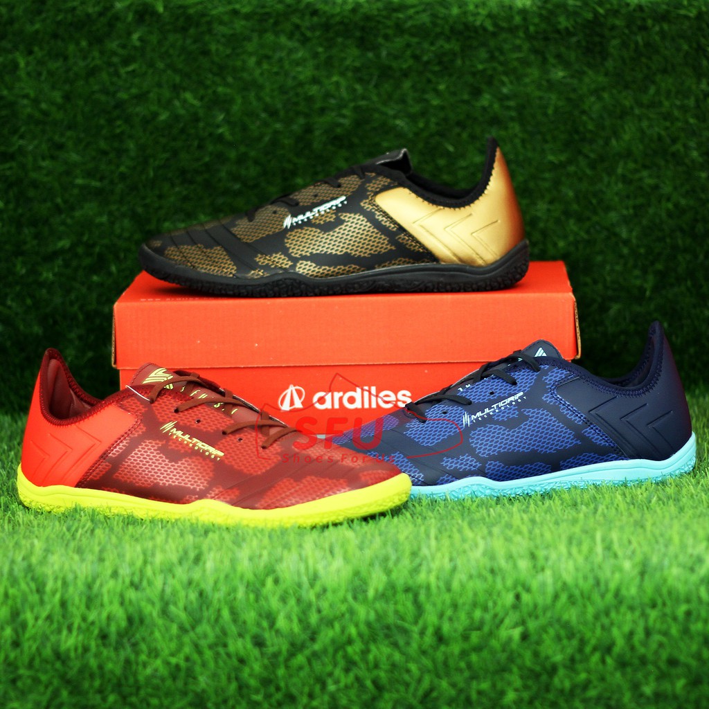SFU SEPATU FUTSAL ARDILES SOLITUDE