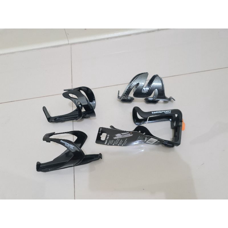 MURAH LEBAY ... BOTTLE CAGE TEMPAT BOTOL RAK BRACKET DUDUKAN MOUNTING AIR MINUM SEPEDA MTB ROADBIKE BALAP MINION ROAD BIKE SELI LIPAT FOLDING BIKE FEDERAL KLASIK CLASSIC COMMUTER CITY BIKE BICYCLE BIDON ALLOY ATOM PLASTIC ALUMUNIUM