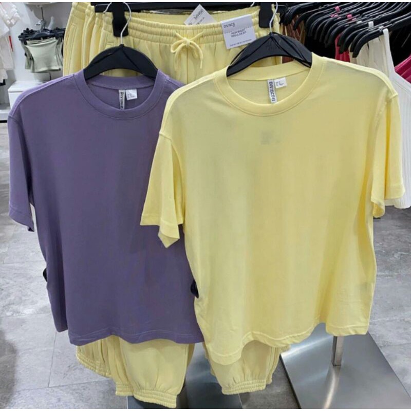 KAOS POLOS CEWEK H&M