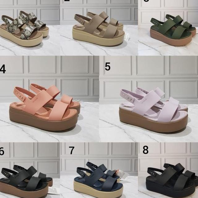 Crocs Brooklyn Low Wedge / Sepatu Wanita / Crocs Wanita / Crocs Wedges TERPOPULER