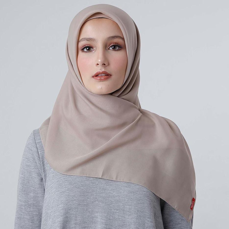 Hot Sell * Maruna Plain Scarf by Zoya Kr3.