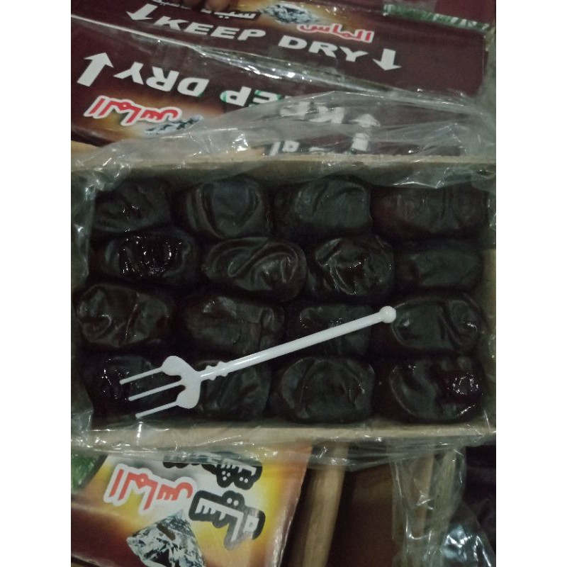

kurma anggur