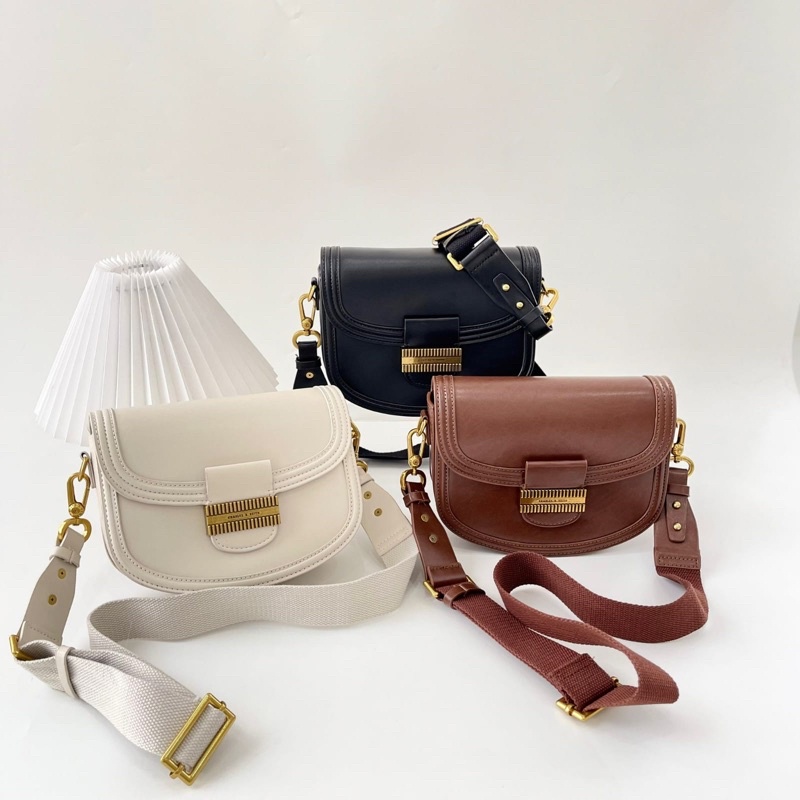 Jual CK Embellished Saddle Bag Shopee Indonesia