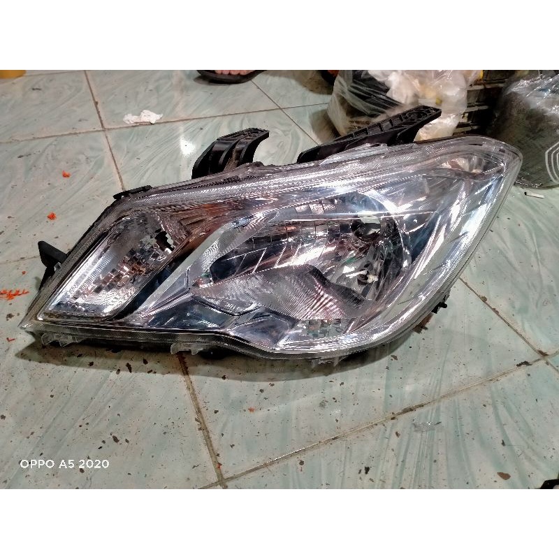 headlemp wuling confero STD 2017 kiri