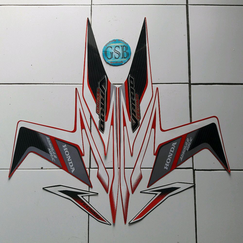 Variasi striping motor vario techno 110 2011 merah