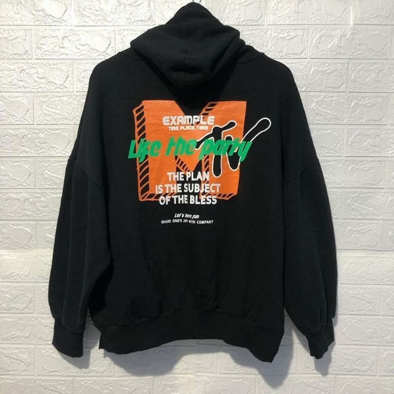 Hoodie black Mtv oversize lengan balon second