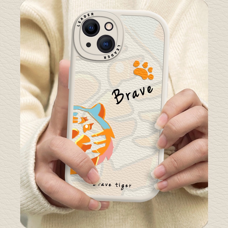 Soft Case Motif Graffiti Harimau Brave Warna Kontras Untuk iPhone 6 / 7 / 8 Plus / X / XR / Xs Max 13 / 11 Pro Max