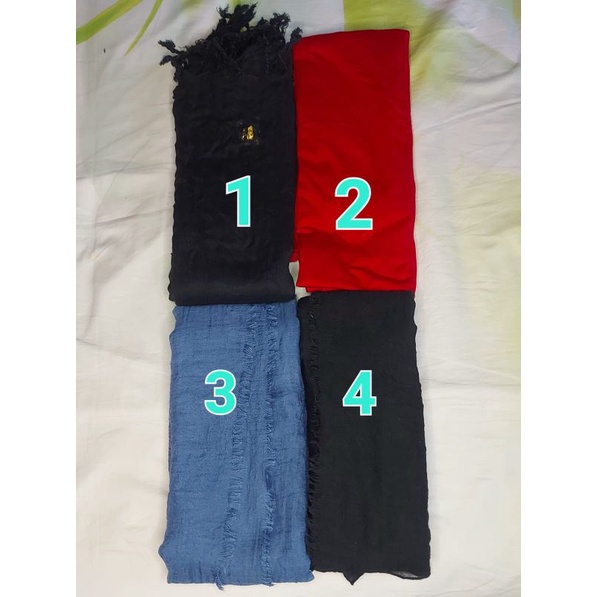 pashmina jilbab polos kaos lembut crinkle kusut rawis hitam merah biru