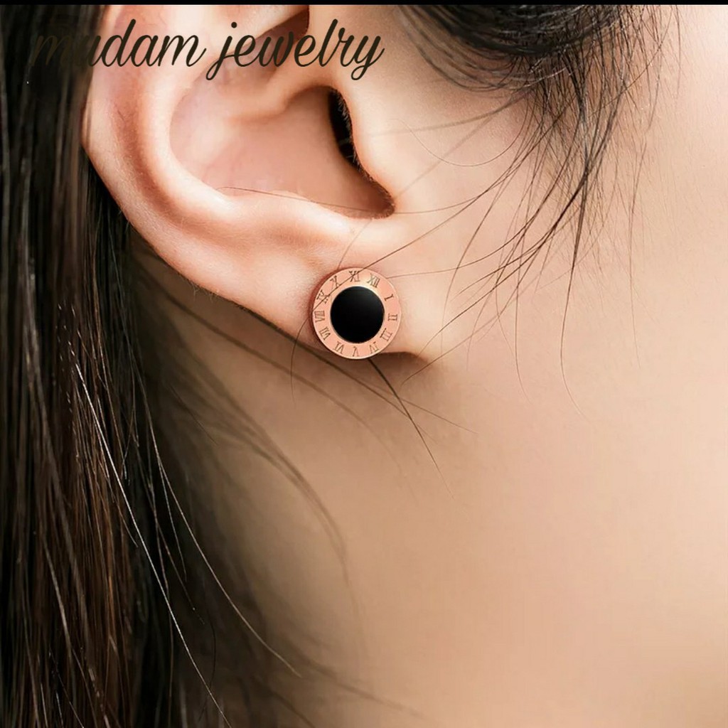 Anting Titanium Stud B<lgr Angka Romawi Untuk Wanita dan Pria Warna Rose Gold, Gold dan Silver-0