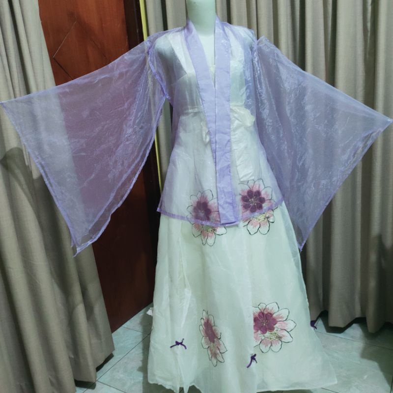 Preloved hanbok