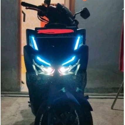 stiker alis Vario 160 new/stiker lampu Vario 160 new/stiker aksesoris Vario 160 transparan/stiker Va