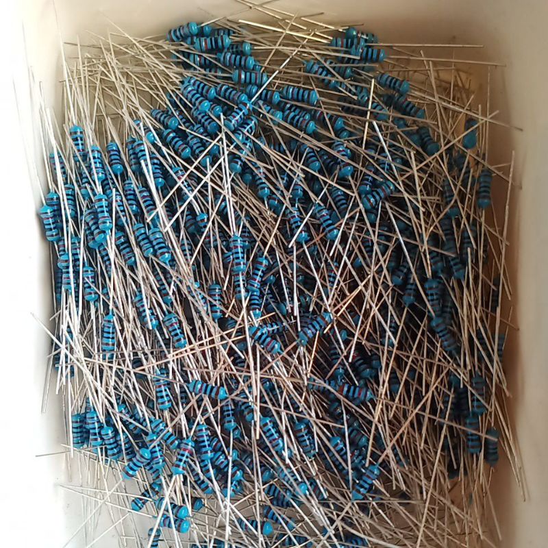 Resistor 1/4 isi 1000pcs