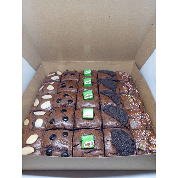 

Brownies Sekat / Fudgy shine PREMIUM (25 slice)