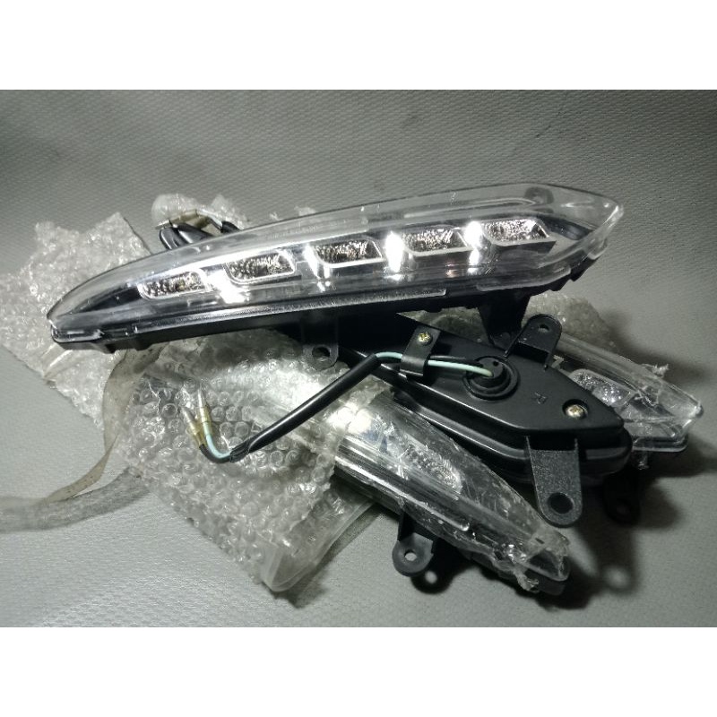 lampu sein tangki Minerva xroad 150 s original