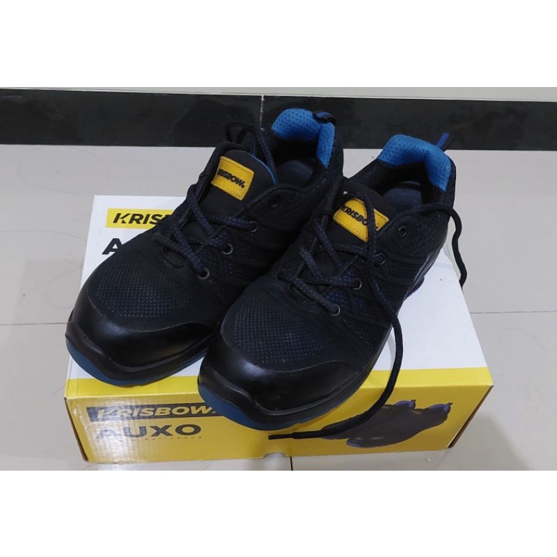 Sepatu safety (safety shoes) second / bekas Merk Krisbow