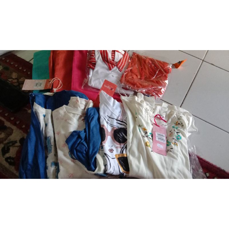 celana panjang jeans anak perempuan merk little m dan baju merk exit
