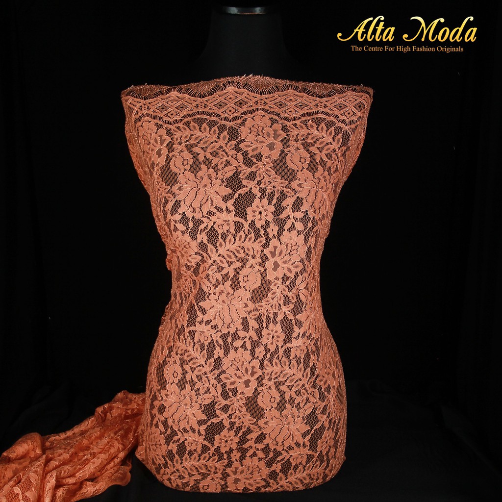 

Alta Moda Brokat Semi Perancis Cord Bunga Kraton Orens Muda (2.5M)