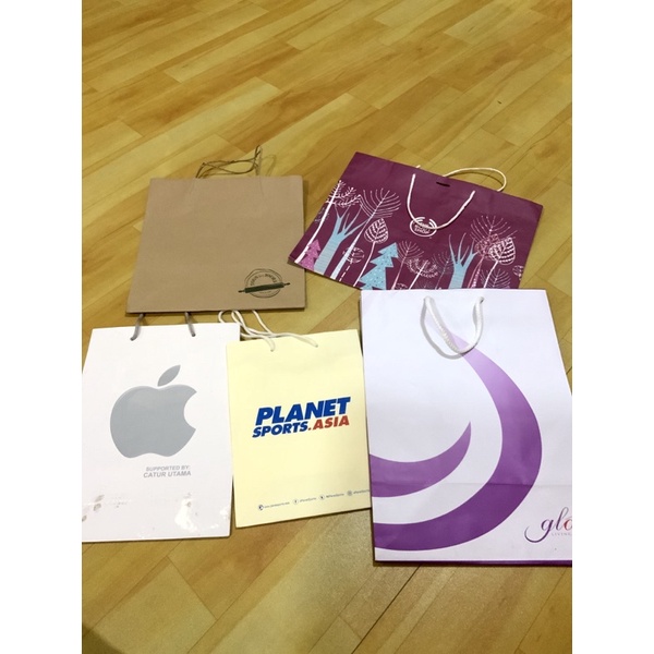 

Paperbag Berbagai Brand