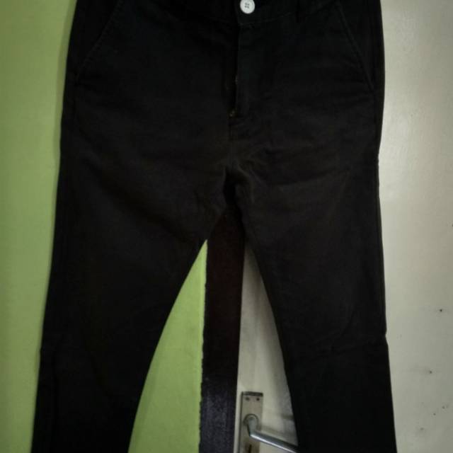 Preloved Chinos Tirajeans