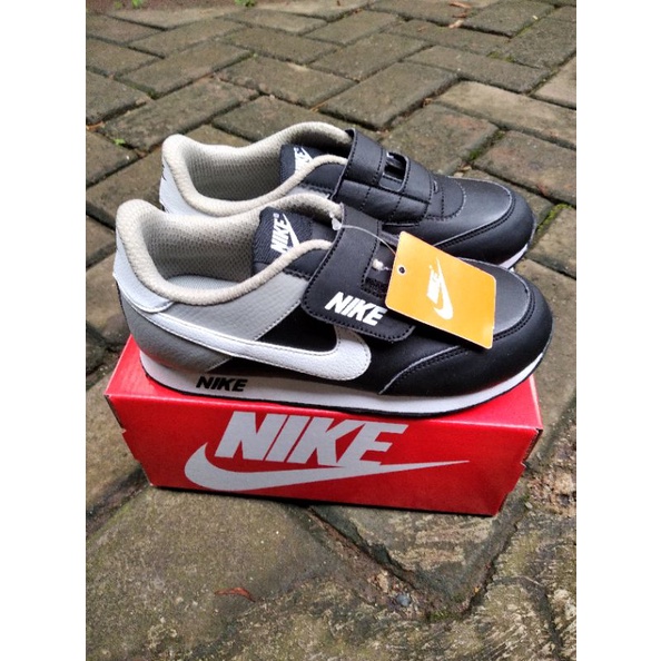 sepatu anak laki-laki sepatu anak perempuan sepatu sekolah anak laki-laki sepatu sekolah anak peremp