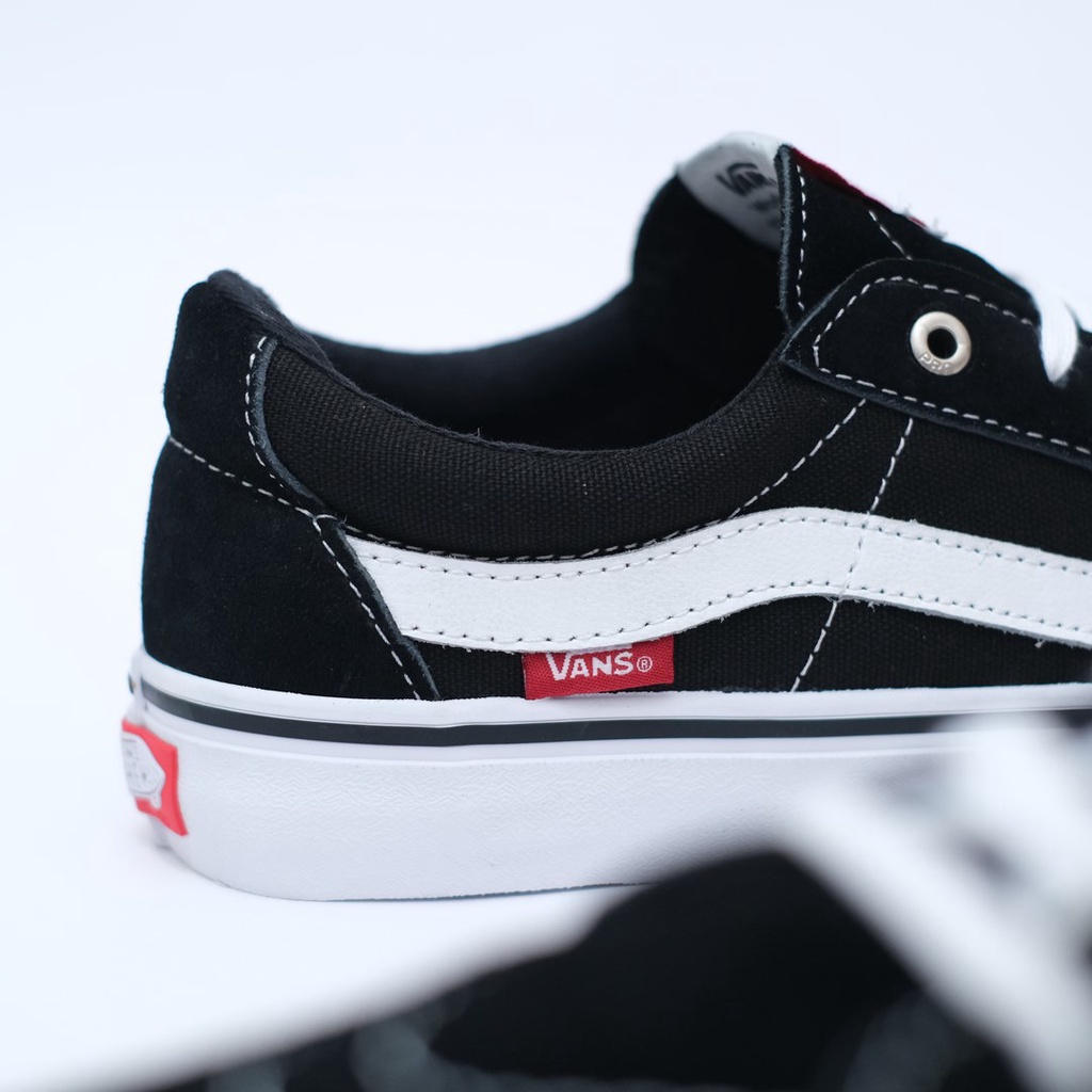 SALE DISKON! V4NS PRO SK8-LOW BLACK/WHITE 100% ORIGINAL BNIB